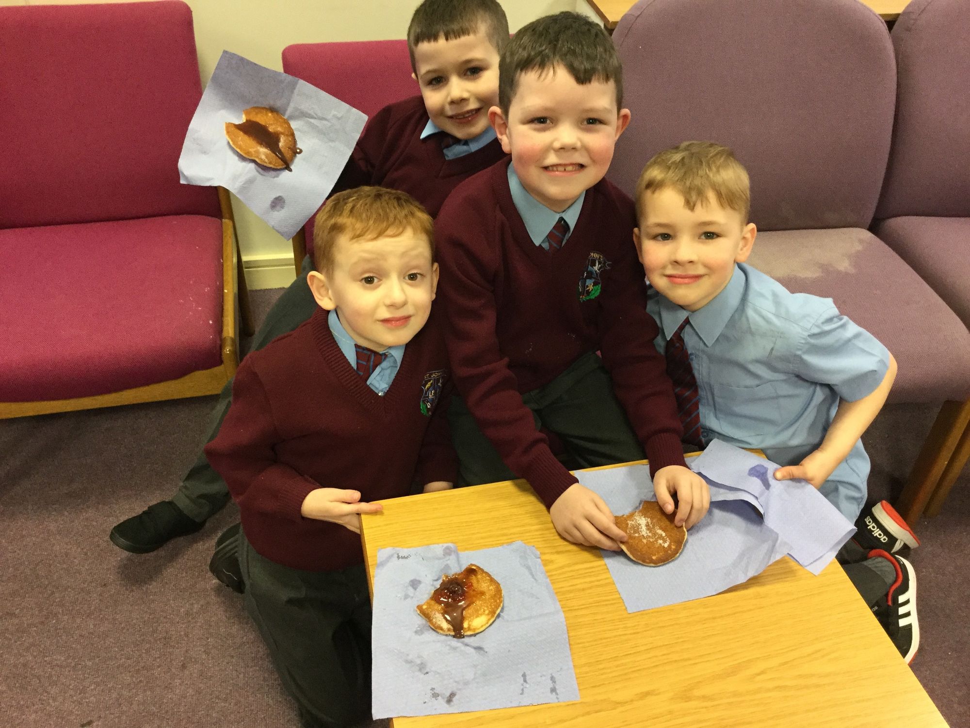3B enjoying their pancakes!