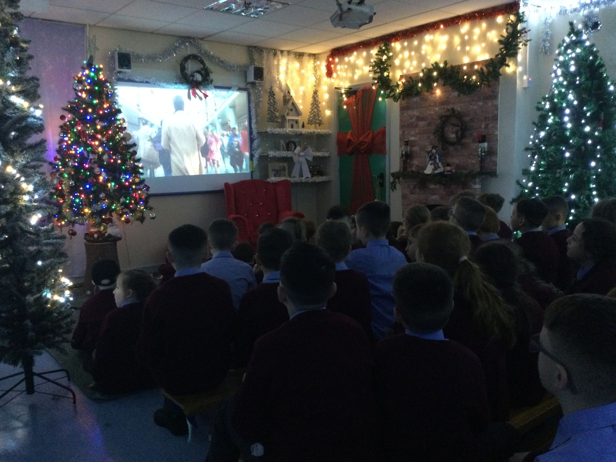 Year 5 Santa Room Visit