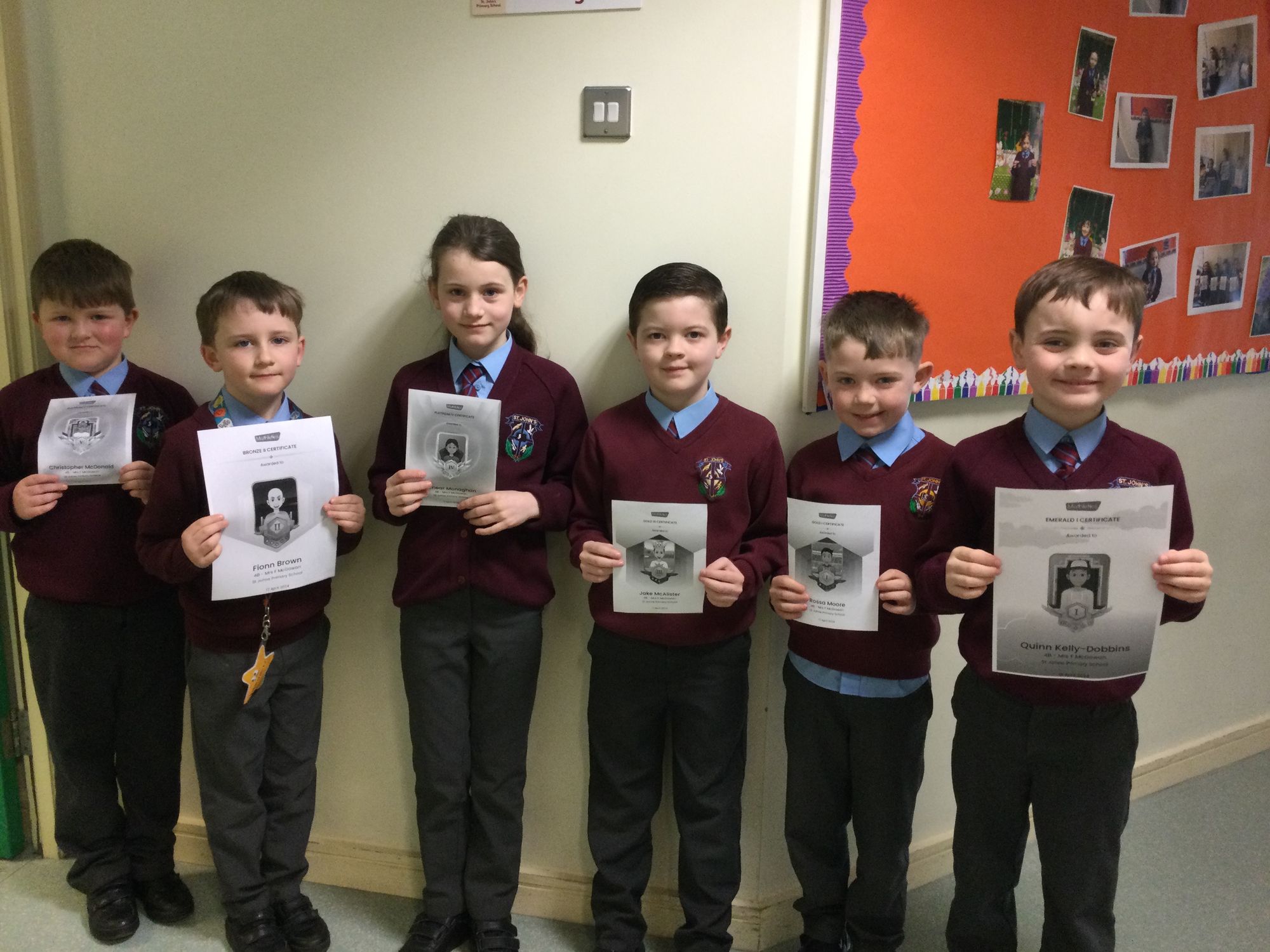 Year 4B pupils celebrating Mathletics success 🌟🌟👏