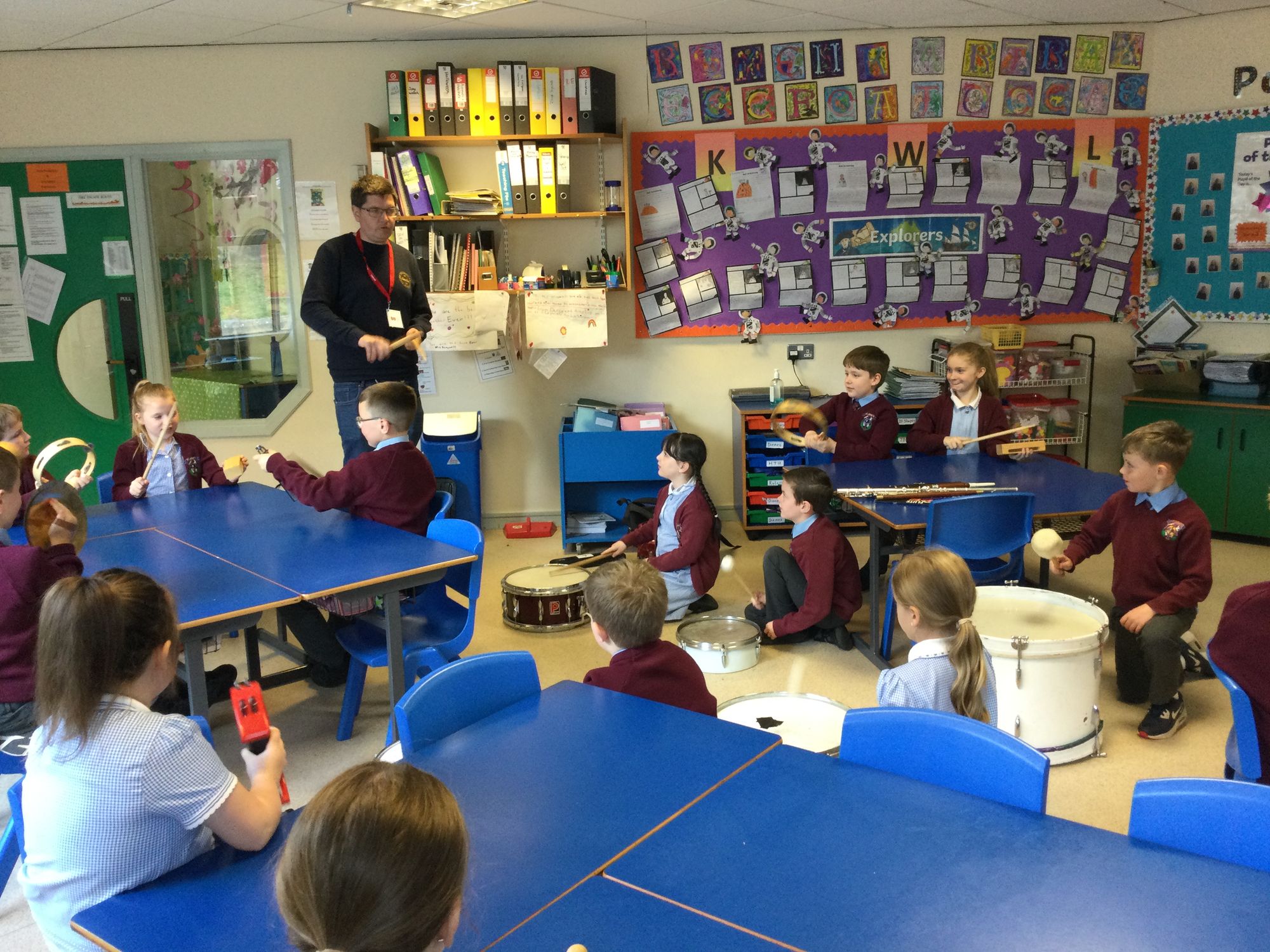 Year 4B really enjoyed learning all about playing in a band today with Andrew
