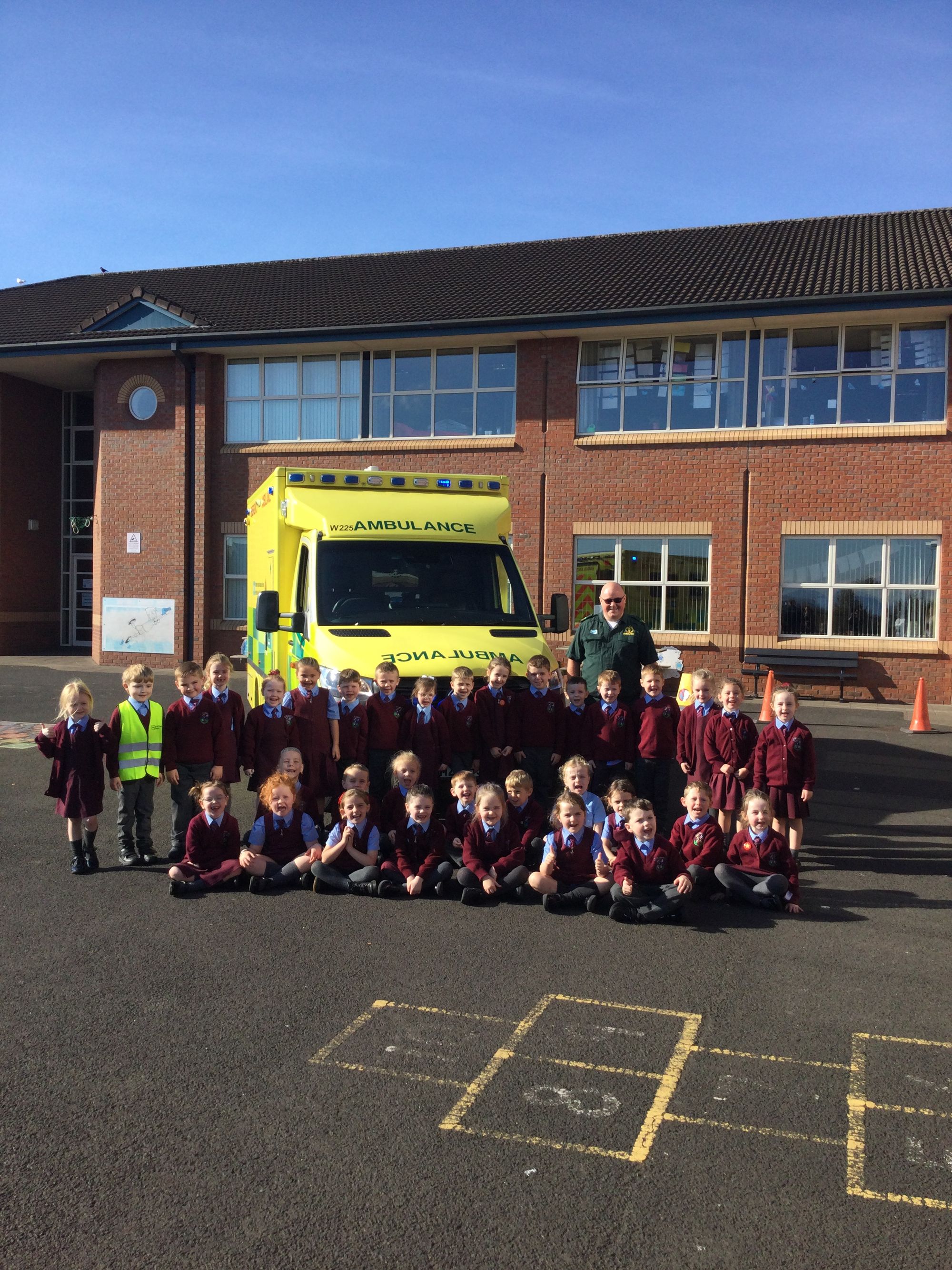 Year 2 enjoyed a visit from Eoin, the EMT.
