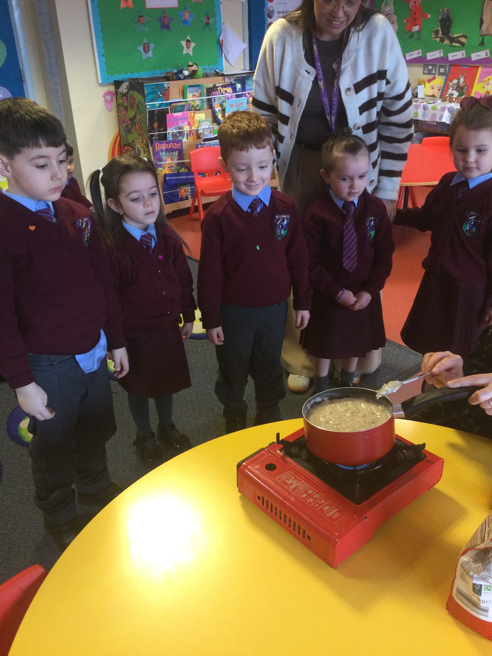 Year 1a and 1b have been enjoying their Fairytales