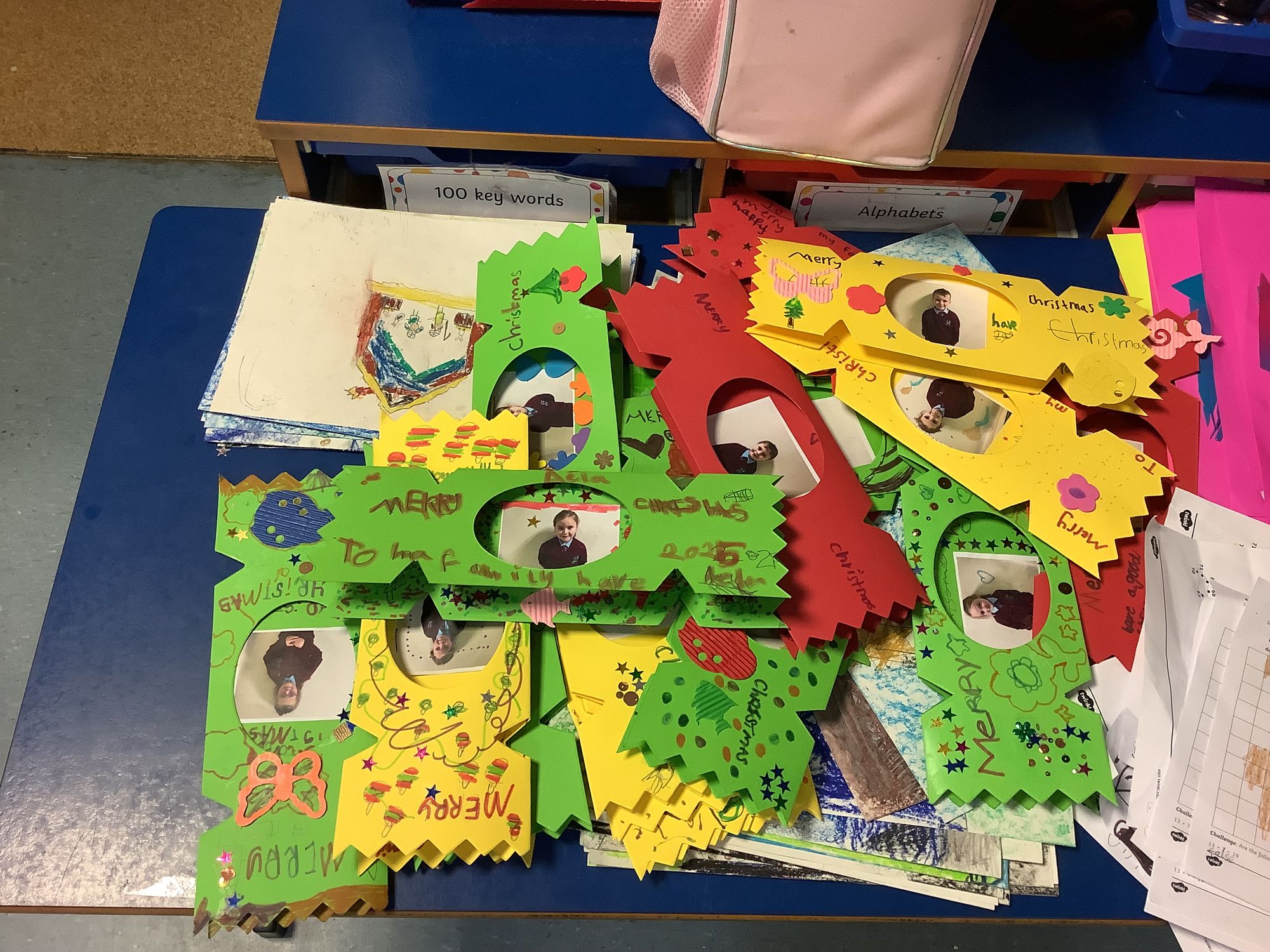 Year 4B - fantastic Christmas Art and Santa letters
