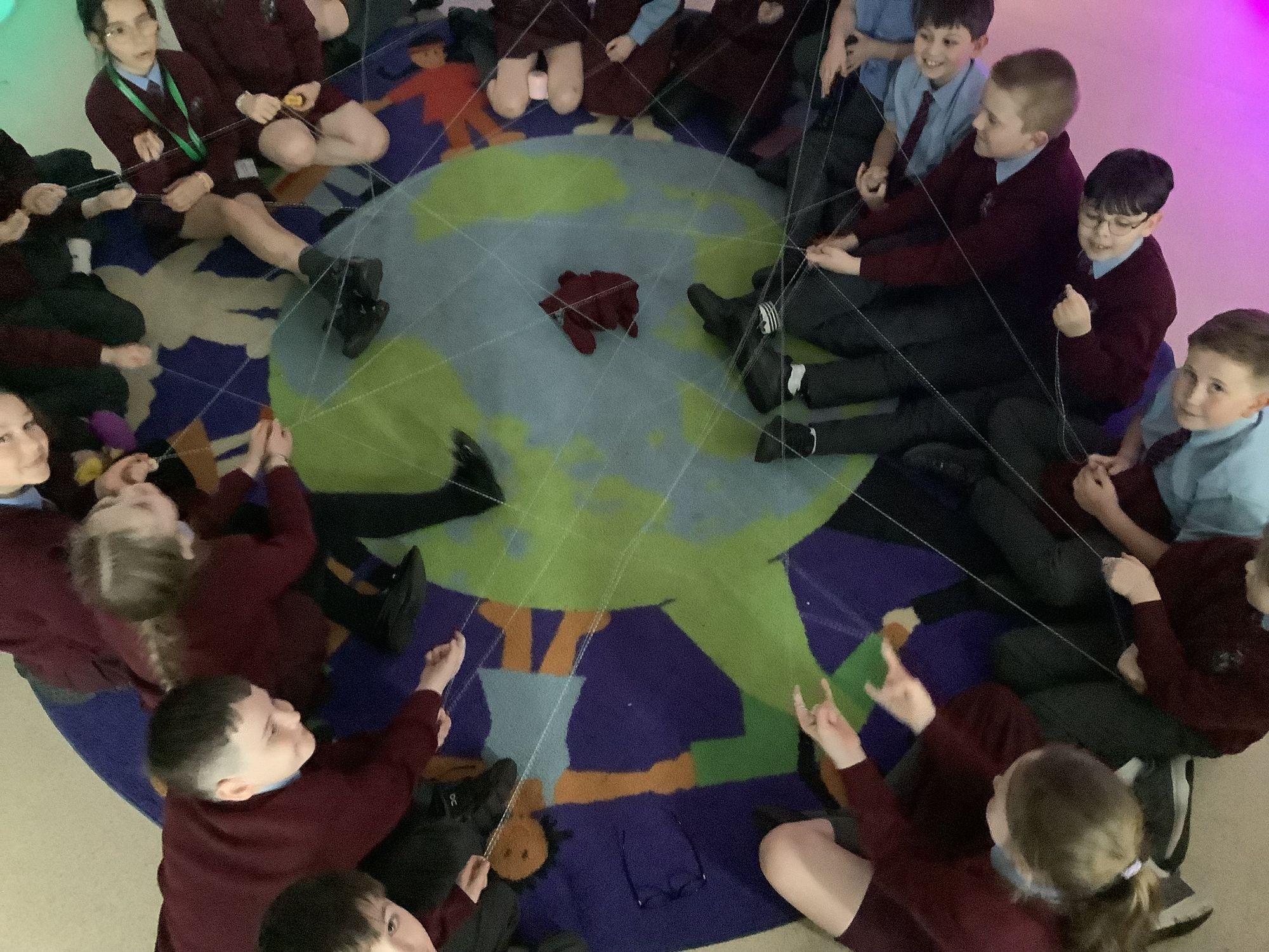 Wellness Wednesday in Year 6A 🥰 Our web of friendship.