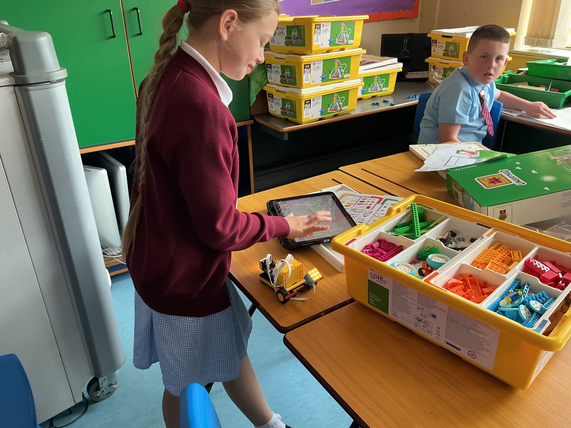 Digital Leaders Preparing for First Lego League Competition